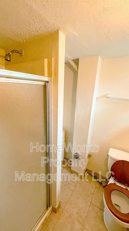 Building Photo - 4012 Clarks Ln