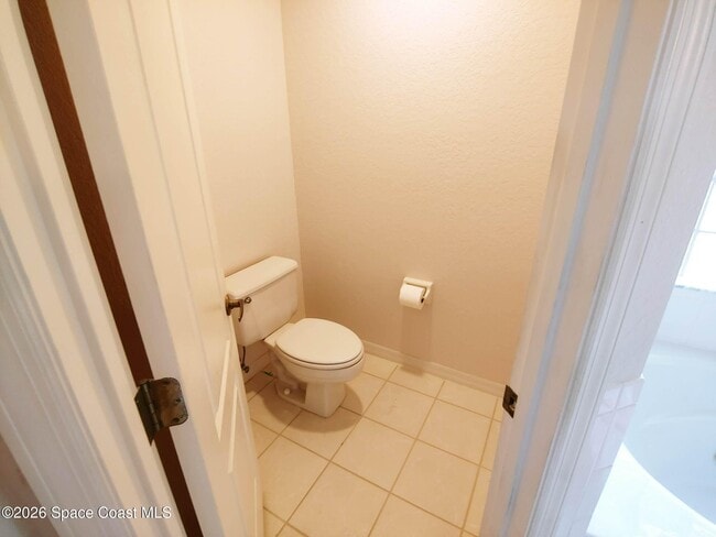 Building Photo - 160 Sandy Shoes Dr