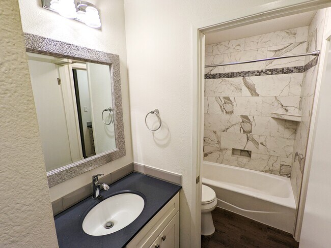 Building Photo - 3520 Shelter Creek Dr
