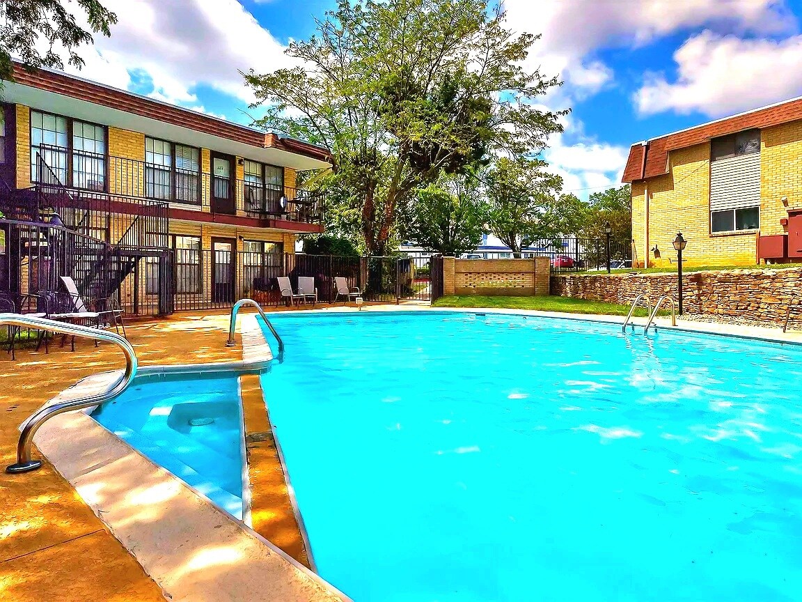 Building Photo - 3034 SW Lydia Ave