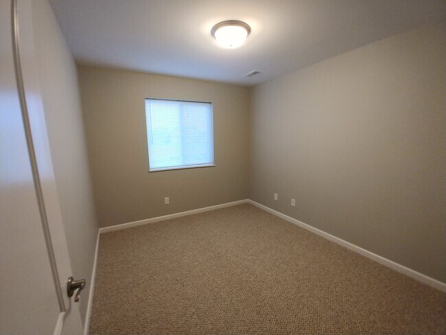 office - 7318 Chucks Way