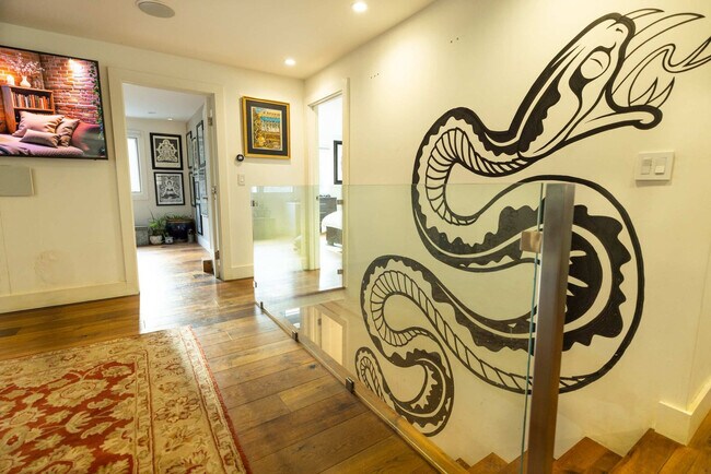 Building Photo - 30 Barranca Rd