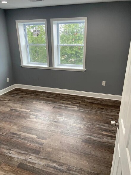 Building Photo - 803 Druid Park Lake Dr