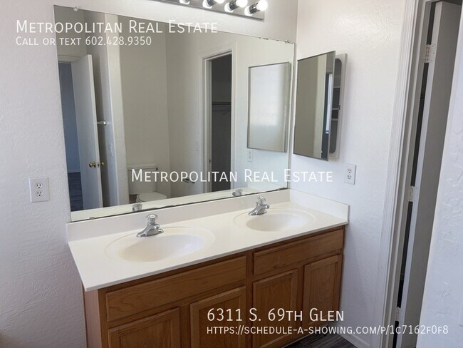 Building Photo - 6311 S 69th Glen