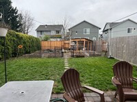 Building Photo - 3bd, 2ba Duplex - Lease Now!