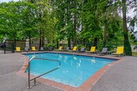 Building Photo - Elevation