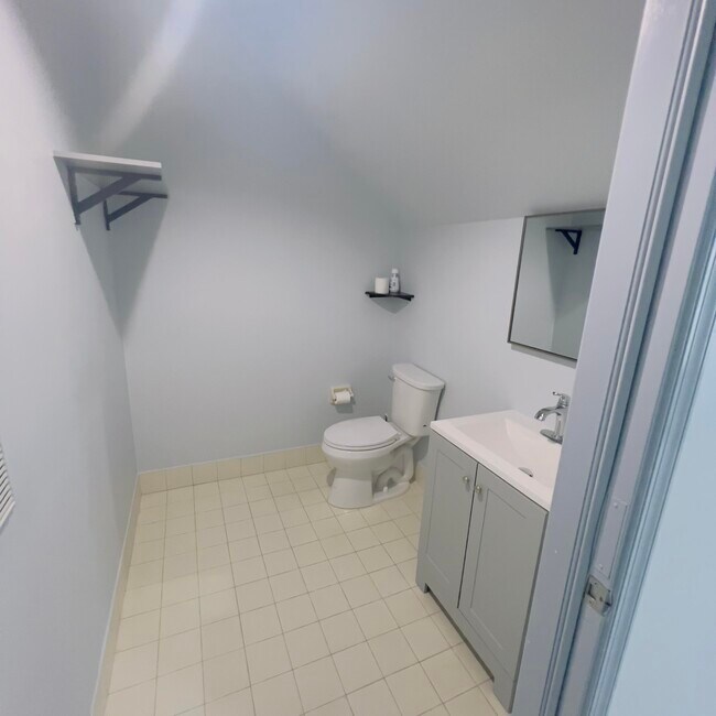 Building Photo - 4316 Main St