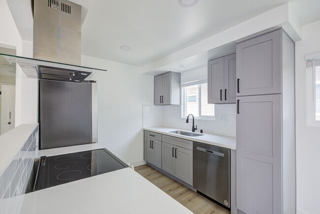 Building Photo - 1211 Beryl St