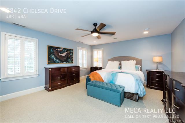 Building Photo - 2842 Chelsea Dr