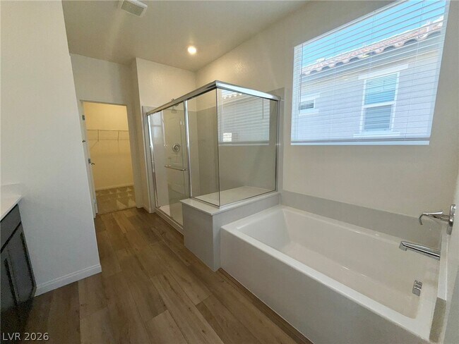 Building Photo - 728 Wild Highlands Ln