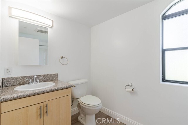 Building Photo - 1466 Tamarind Ave