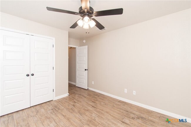 Building Photo - 2060 Stillwell St