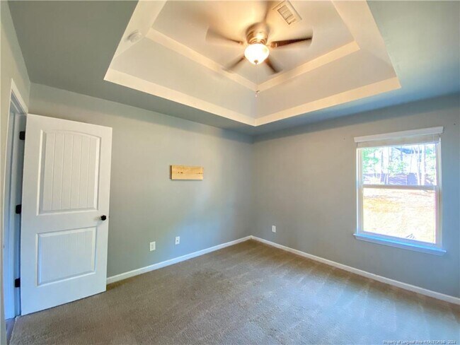Building Photo - 199 Skycroft Dr