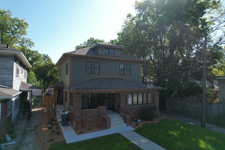 Building Photo - 1235 Tecumseh St