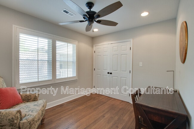 Building Photo - 805 Rison Ave NE