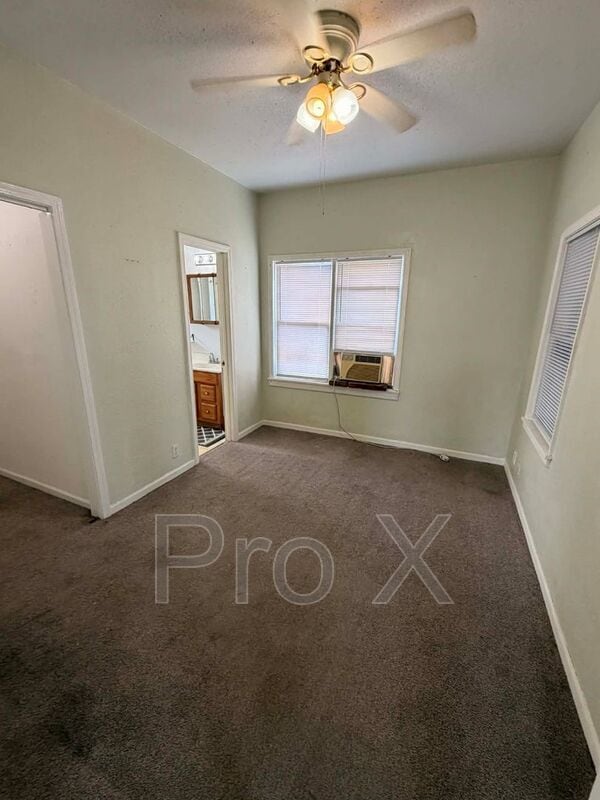 Building Photo - 408 E 41st St