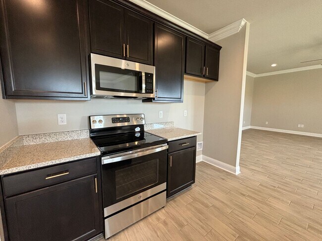 Building Photo - BRAND NEW 4 BEDROOM NORTH BOSSIER HOME