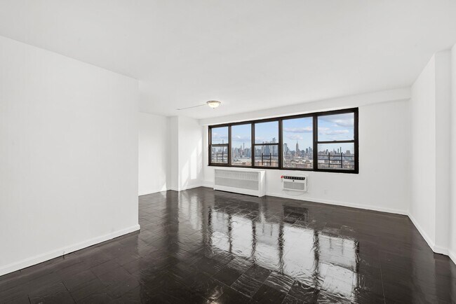 Building Photo - 500 Central Ave