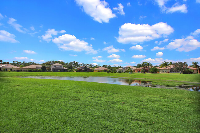 Building Photo - 3556 Fieldstone Ct