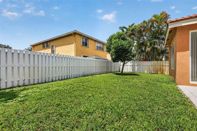 Building Photo - 16398 SW 27th St