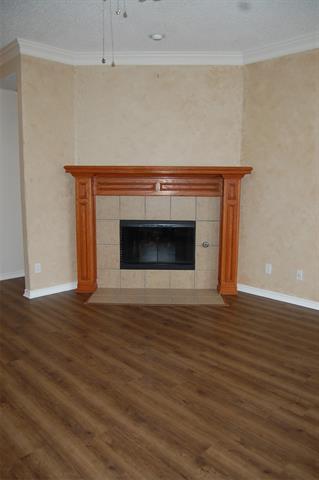Building Photo - 1513 Tanglewood Dr