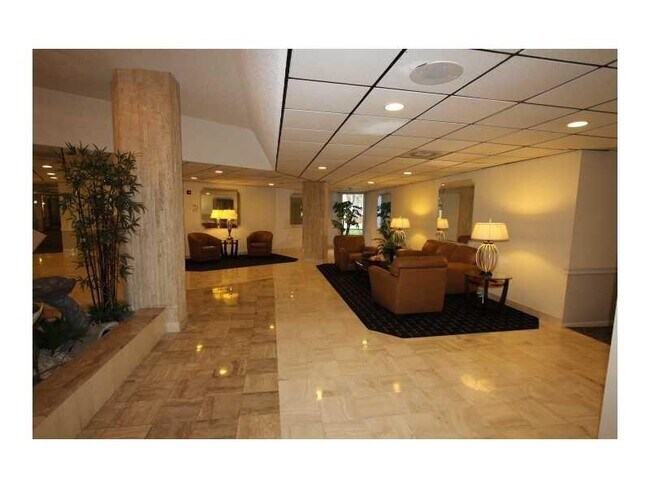 Building Photo - 10777 W Sample Rd