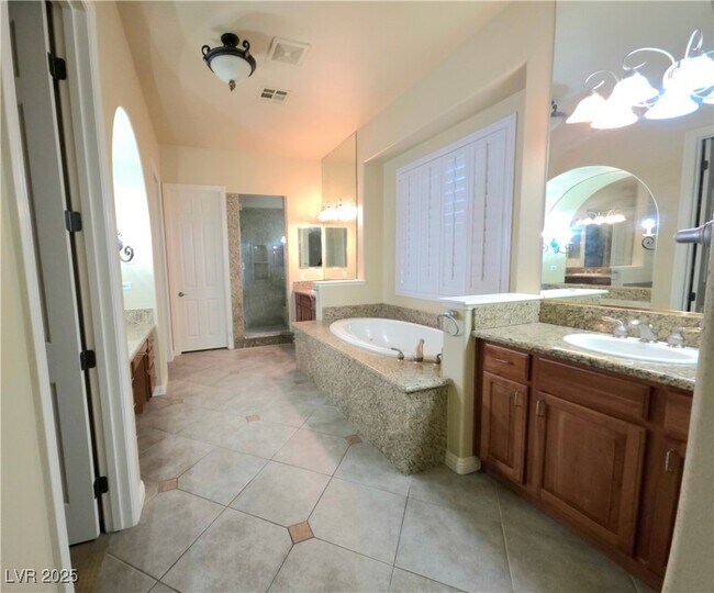 Building Photo - 3841 Woodsen Bend Dr