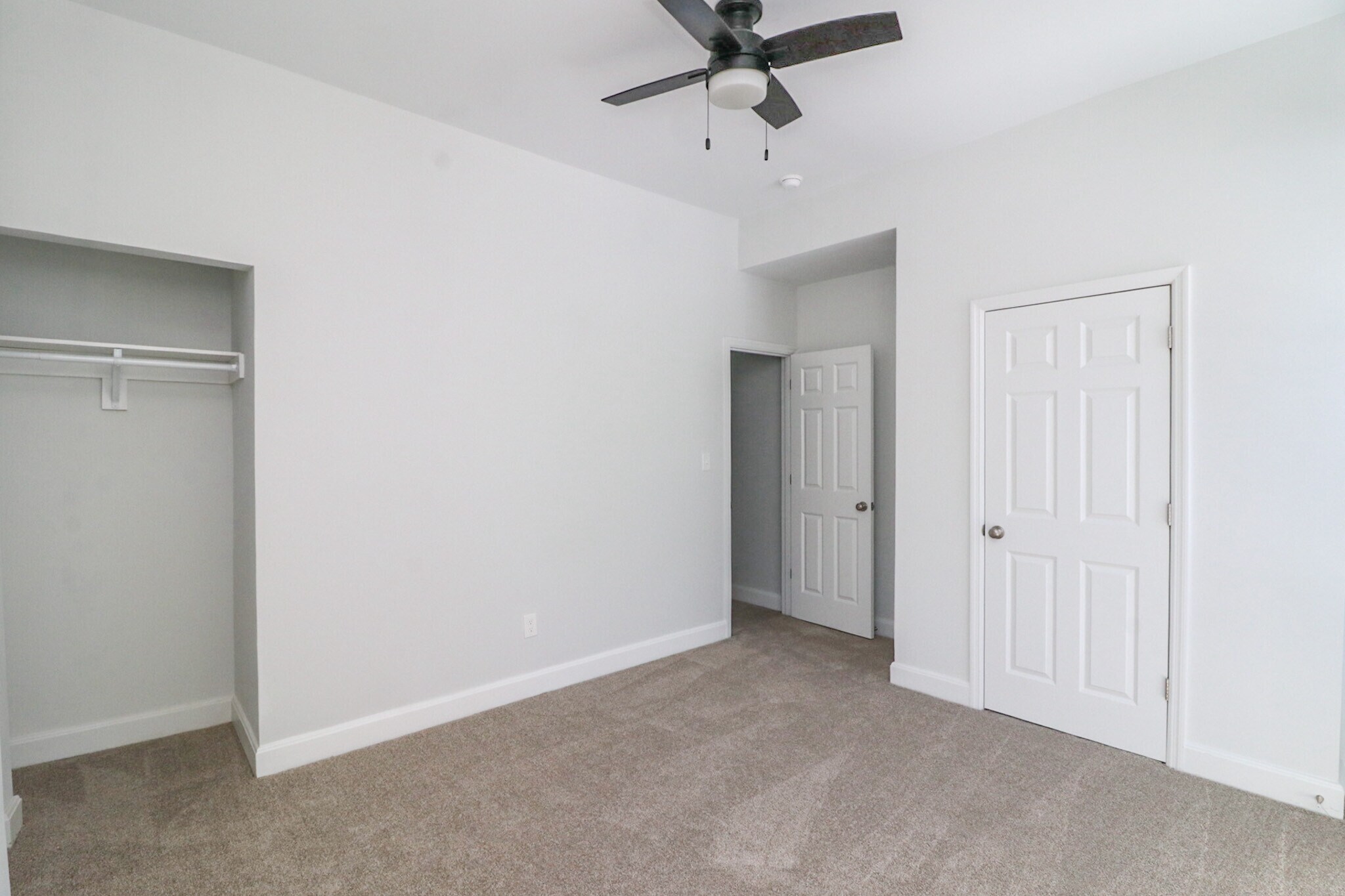 Building Photo - 2228 Kemper Ln