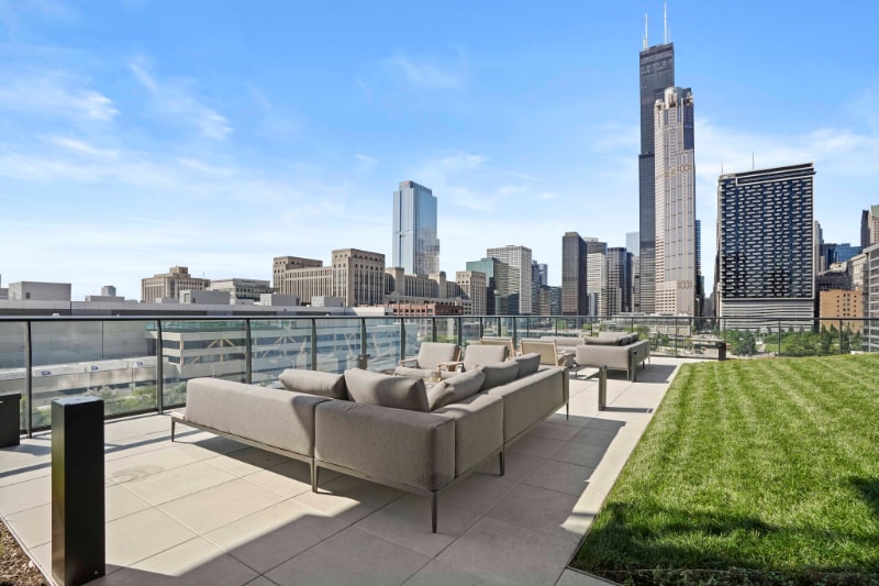 Building Photo - 230 W Polk St