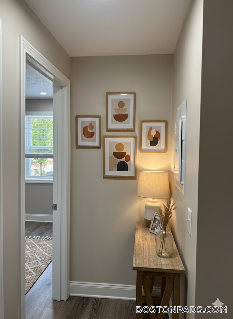 Building Photo - 19 Kenmar Dr