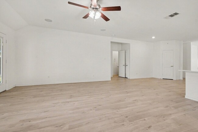 Building Photo - 10020 Levelland Pl