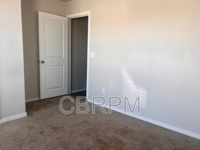 Building Photo - 1637 133rd St
