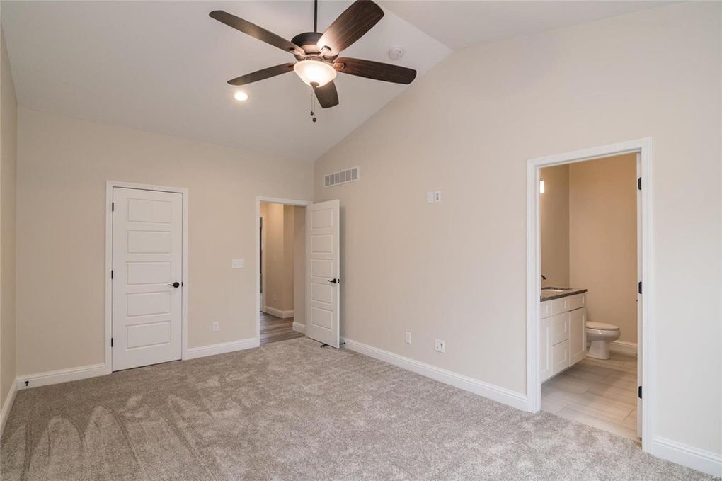 Building Photo - 200 Smola Woods Ct