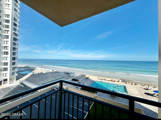 Building Photo - 3051 S Atlantic Ave