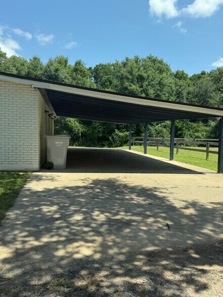 Building Photo - 4584 Tamarind Dr