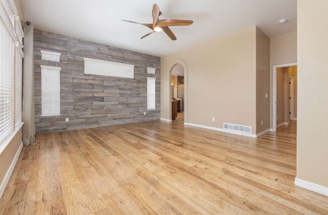 Building Photo - Stunning 3-Bed, 3-Bath Retreat with dedica...