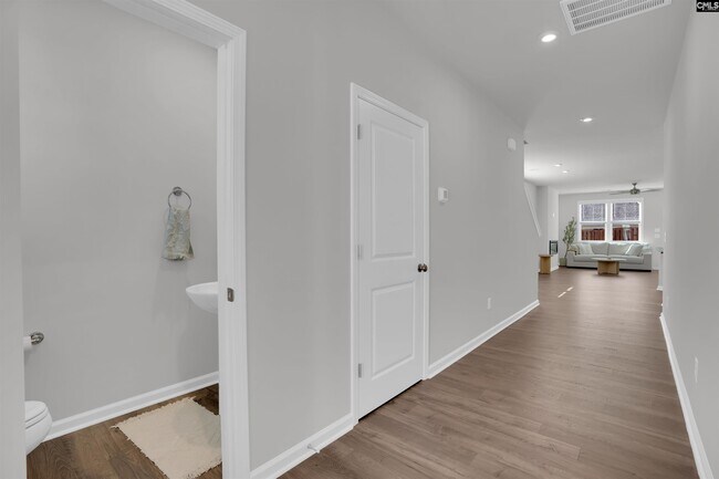 Building Photo - 903 Gold Ventura Ct