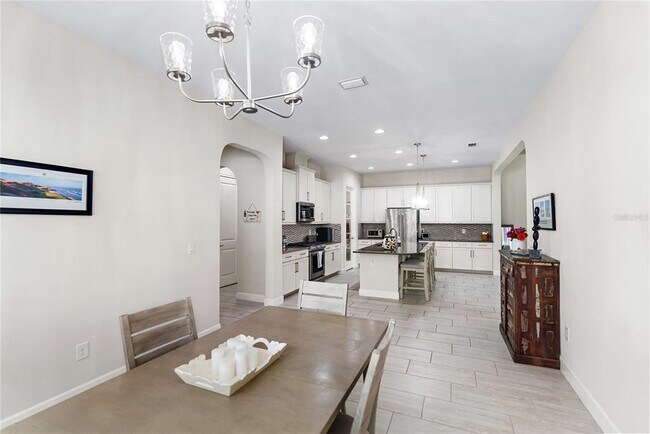 Building Photo - 2312 Starwood Ct