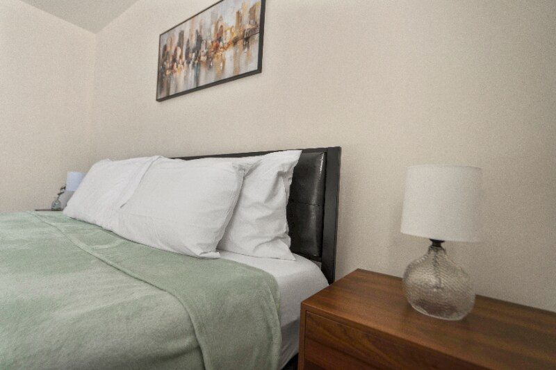 Building Photo - 9103 Columbia Ave