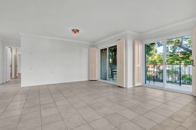 Building Photo - 2370 Via Mariposa W