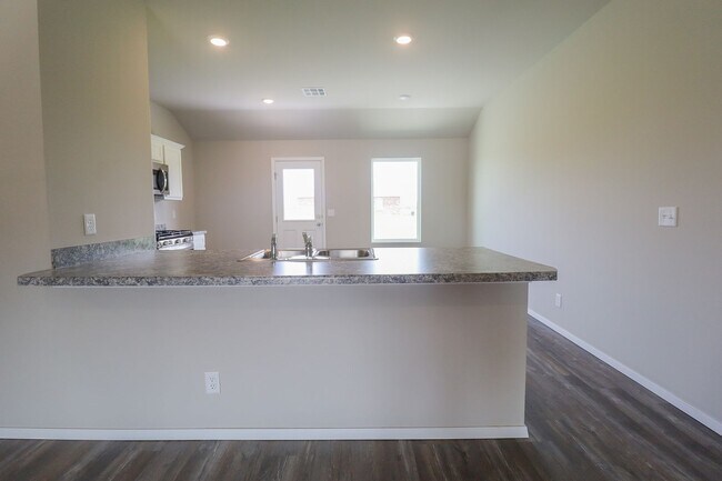 Building Photo - 16429 S 85th E Ave