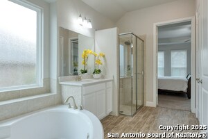 Building Photo - 2123 Bailey Forest