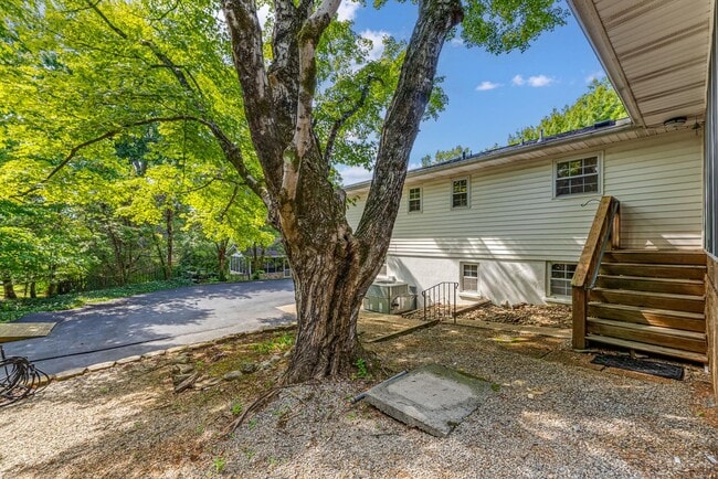 Building Photo - 9528 Gulf Park Dr