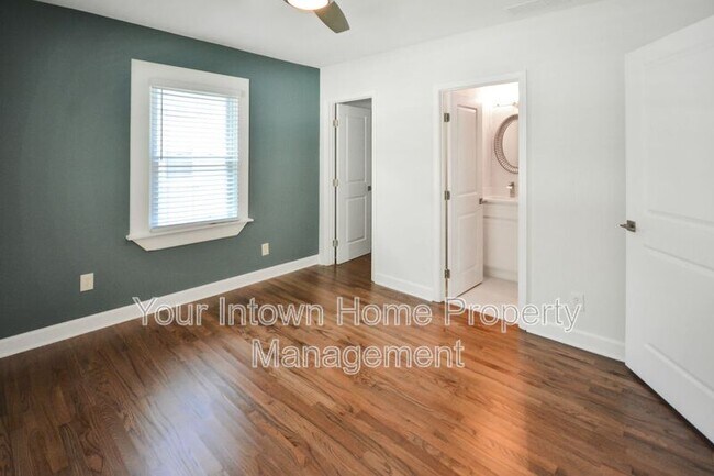 Building Photo - 959 Dill Ave SW