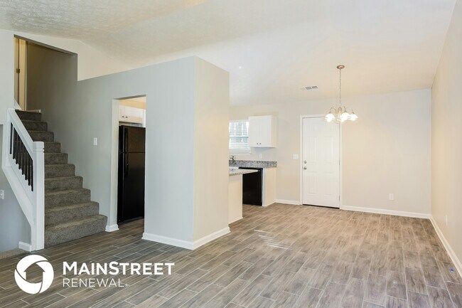 Building Photo - 5437 Mallard Trail