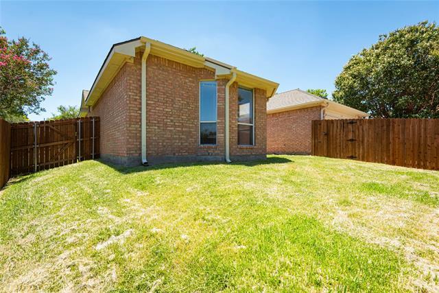 Building Photo - 2221 Grinelle Dr