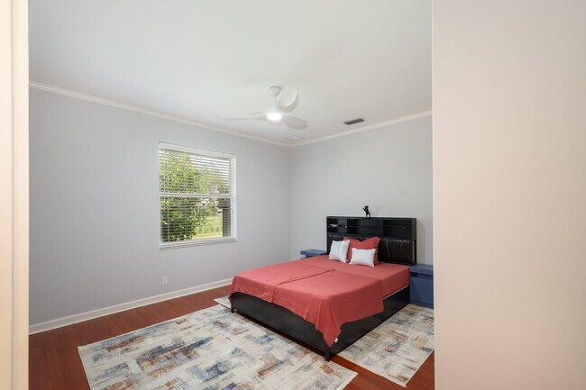 Building Photo - 11430 NW 18th St