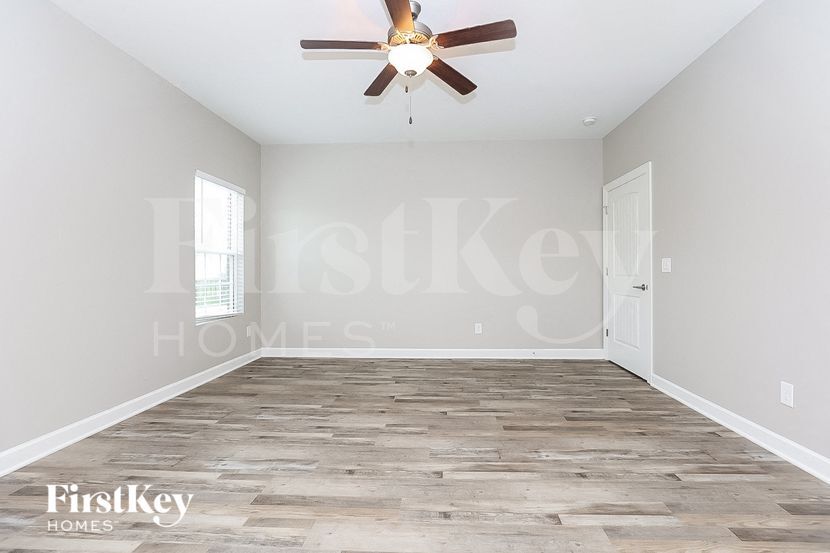 Building Photo - 4722 Beryl Dr