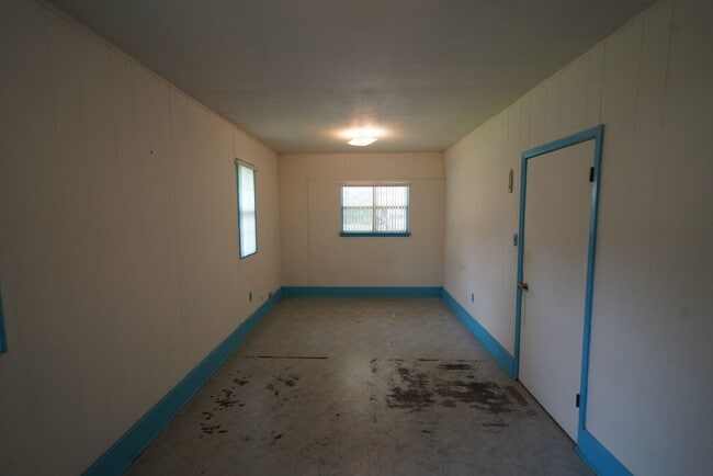 Building Photo - Updated home in established Schertz Neighb...