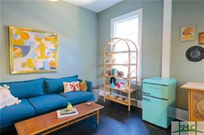 Building Photo - 310 E Henry St